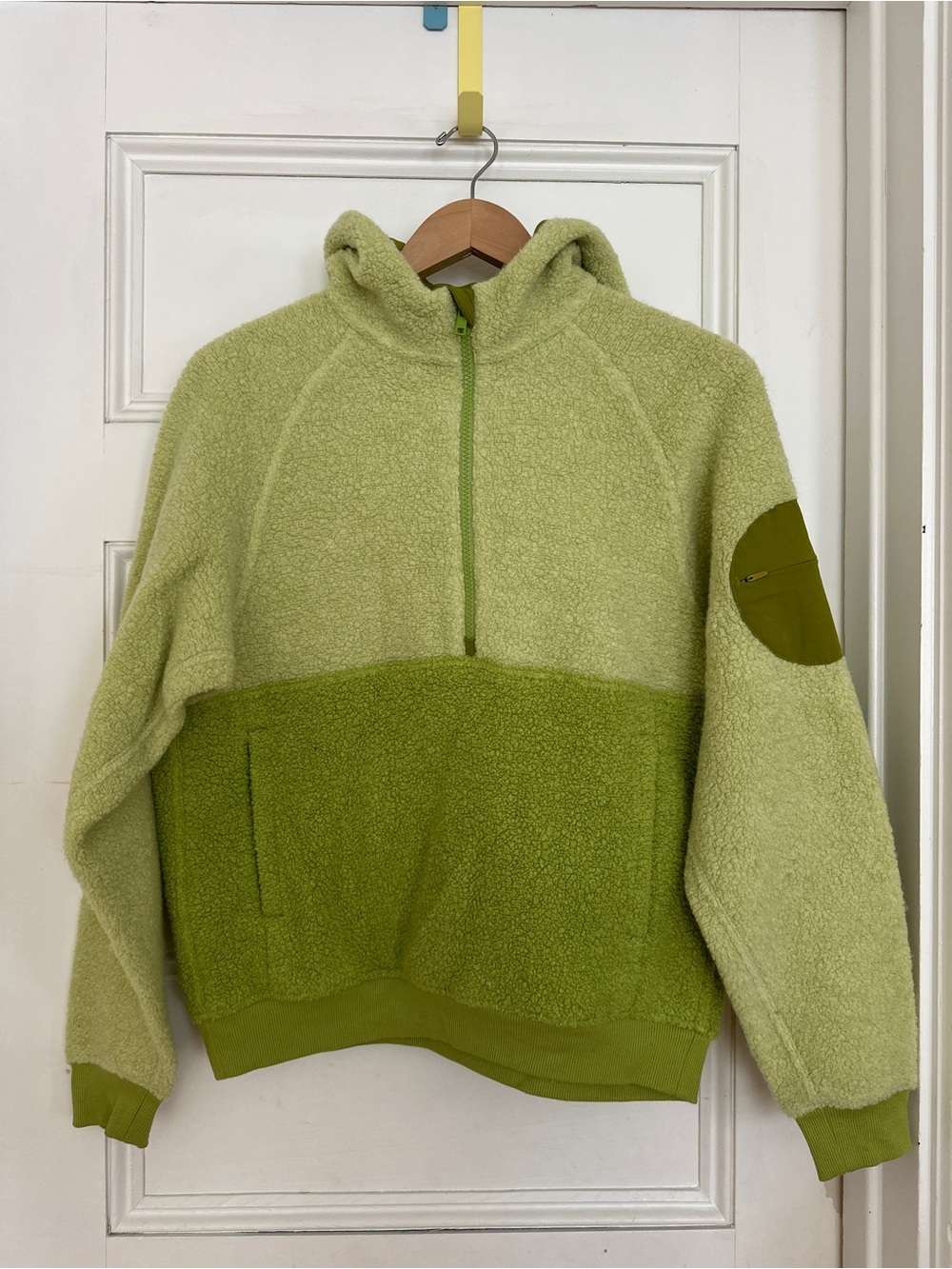 Outdoor Voices Megafleece hoodie, green, size S